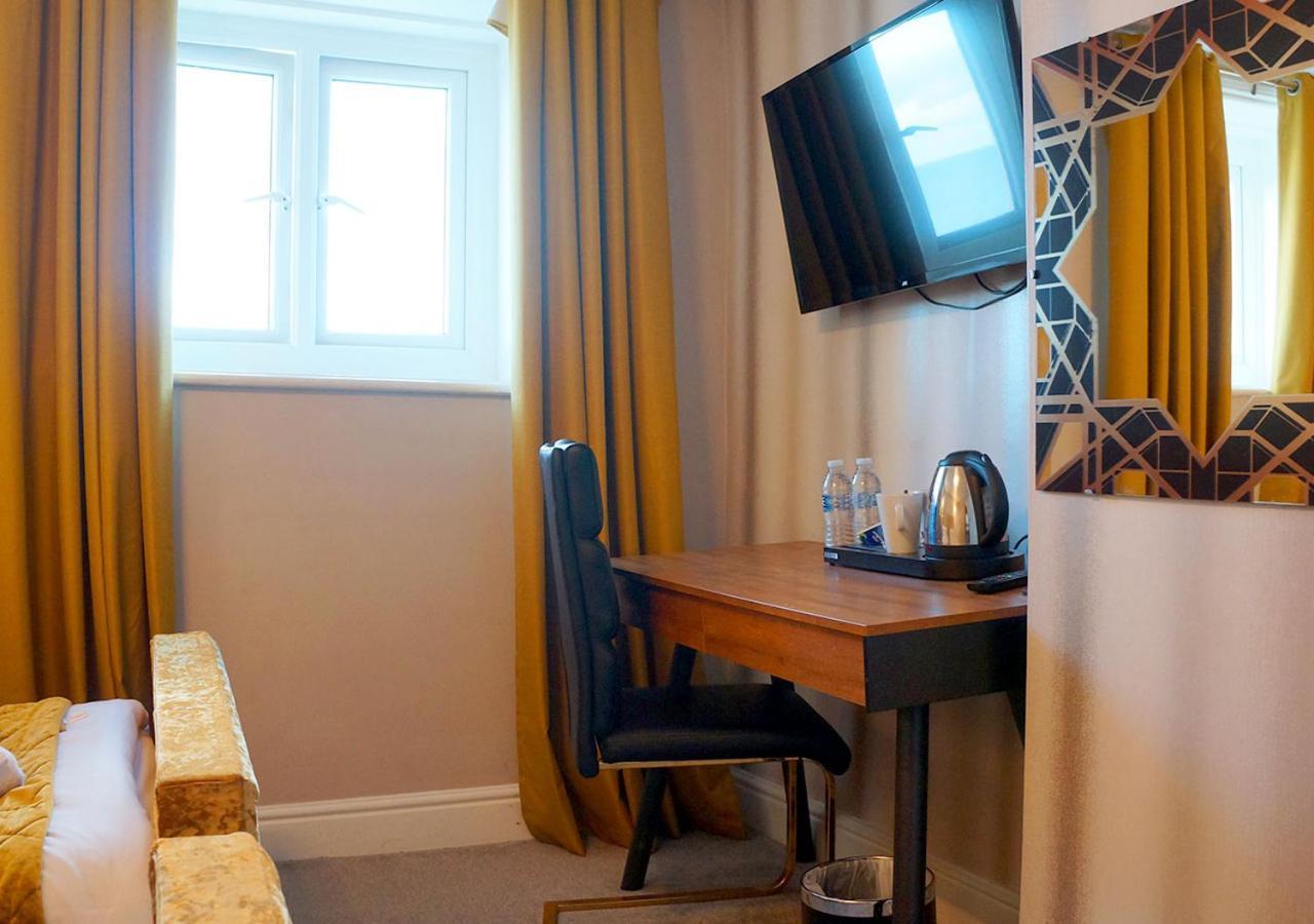 The Pier Hotel Eastbourne Exterior foto